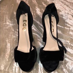 Platform black velvet Ego heels